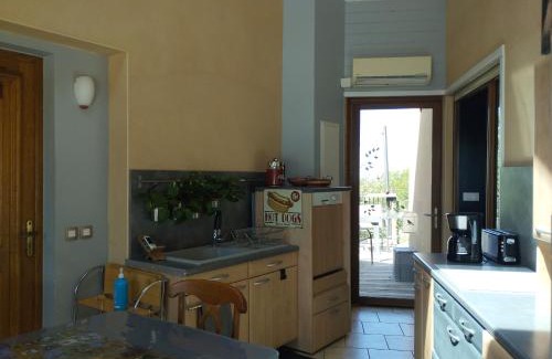 Ambronay Bed & Breakfast | Le Grand Noyer