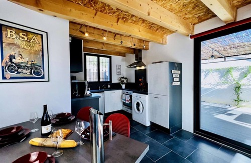 Buis-les-Baronnies Villa | ⭐ Le Grand Sabouillon ⭐ Loft-style villa ⭐ private pool ⭐ Mont Ventoux view ⭐