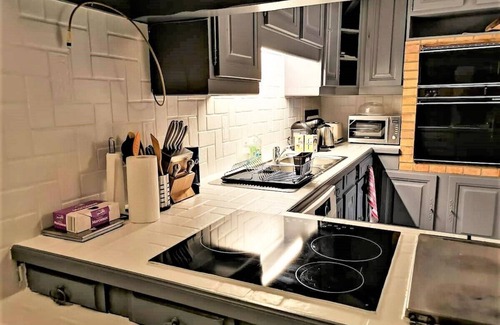 Soissons Apartment | Le Greyhound - Grand Appartement Centre-ville