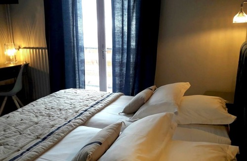 Saint-Jacques-des-Blats Hotel | Le Griou
