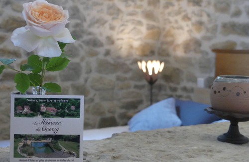 Frontenac House | Le Hameau du Quercy