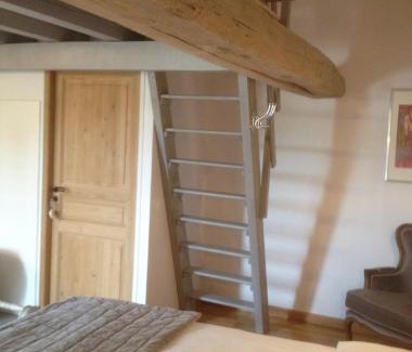 Saint-Julien-de-Chedon House | Le hameau des vignes