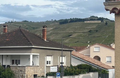 Tain-l'Hermitage Apartment | Le happynous cosy, air-conditioned, wifi, private parking