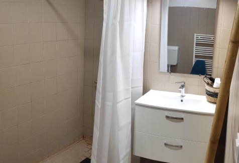 Les Aix-d'Angillon Apartment | Le Haut Berry