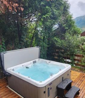 Aigueblanche House | le home du Morel et son jacuzzi