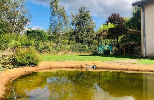 Sugeres House | Le jardin des libellules