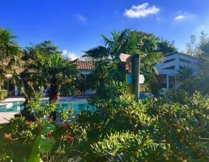 Les Portes-en-Re Bed & Breakfast | Le Jardin des Portes