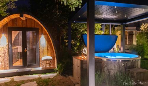 Mont-Saint-Jean House | Le Jardin Secret