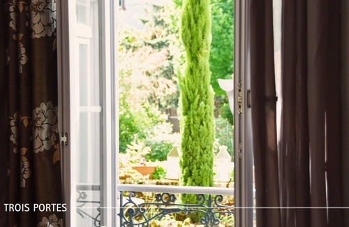 Beaune Apartment | Le Jardin Secret de Beaune, Les Trois Portes