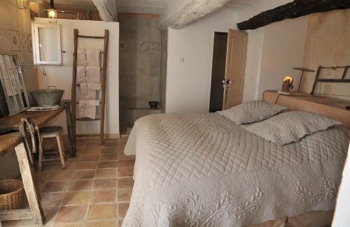 Chateauneuf-Val-Saint-Donat Bed & Breakfast | Le Jas de Péguier