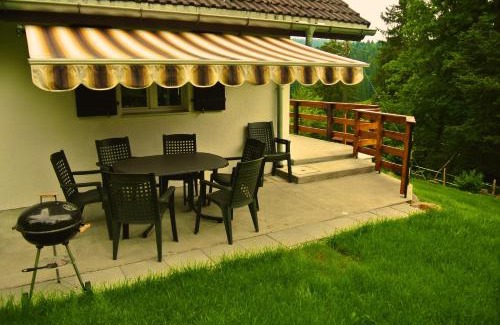 Saint-Imier Ski Chalet | Le Joly Chalet