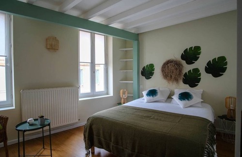 Patte d'Oie Apartment | LE JUNGLE by Cocoonr