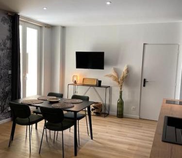 Agen Apartment | Le Jungle: T2 coquet et tout confort!