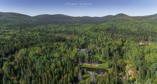 La Malbaie Ski Chalet | Le Kanawata - Les Chalets Spa Canada