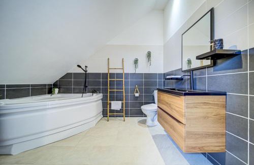 Homecourt Apartment | Le KLA