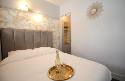 Front de Lac Apartment | Le Lac d'Or - Duke Housing