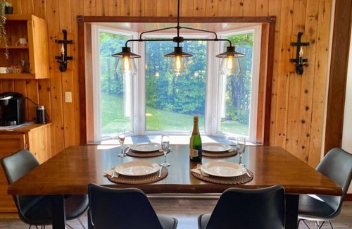 Saint-Faustin-Lac-Carre Ski Chalet | Le Lakehouse du Mont Blanc