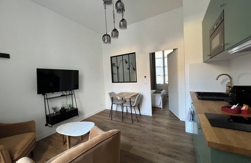 Sens Apartment | Le Laurencin Sens - Historic city center - Le Keys (1-bedroom apartment)