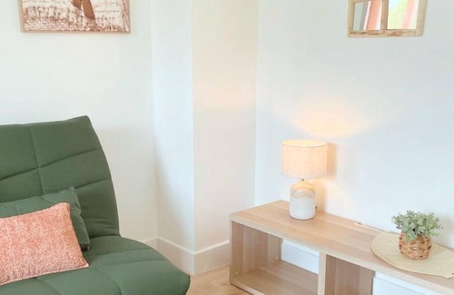 Ecartelee-Bonabry-Orieres-Paron Apartment | Le Lodge - Fougères