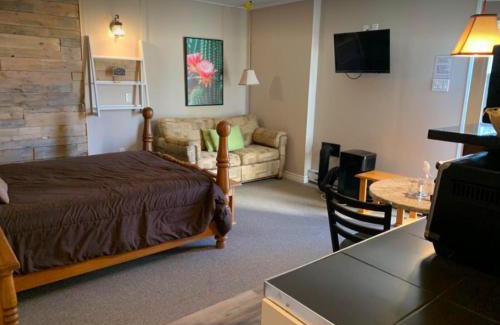 Saint-Pierre-de-Broughton House | Le Loft Riverstone CITQ 3O1849