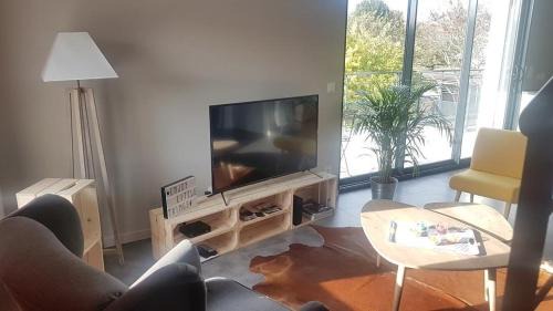 Genas Apartment | Le Loft de Genas - l'Atelier et la Villa
