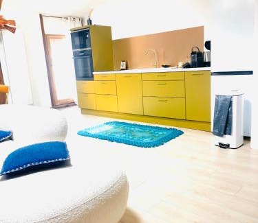 Salles Apartment | Le loft design st Armand