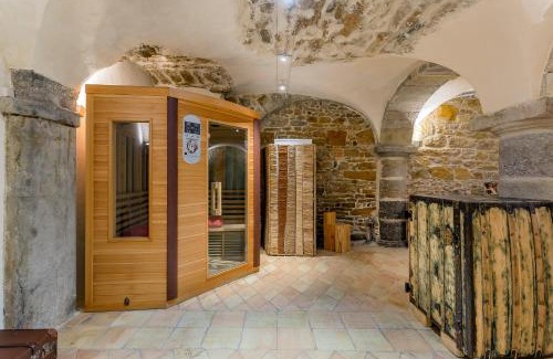 Old Lyon Apartment | le loft du vieux lyon