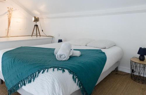 Sainte-Savine Apartment | Le Loft ~ Proche Troyes ~ Gare