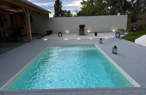 Malves-en-Minervois House | Le Loft "r"omain du Clos F.m.r Dans la Pinède Avec Piscine, Sauna, Spa, Billard