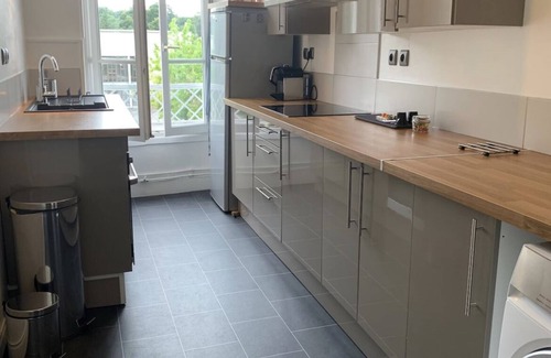 Lamorlaye Apartment | Le Logis Cantilen