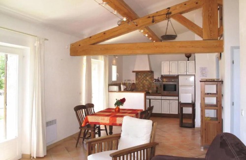 Ampus House | Le Logis, charmant gîte provençal