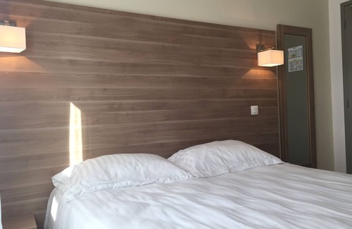 Roussillon-en-Isere Hotel | Le Logis Dauphinois