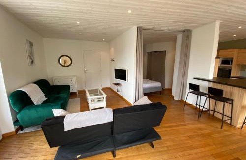 Cerizay Apartment | Le logis des Halles