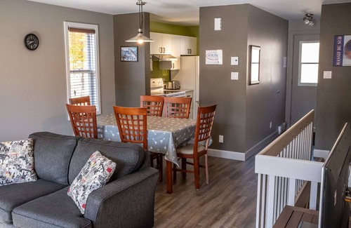 Saint-Philemon House | Le Loup | Ski Chalet
