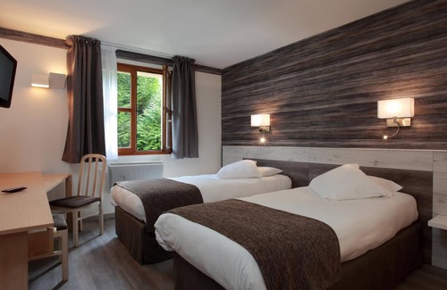 Mirecourt Hotel | Le Luth