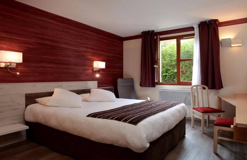 Mirecourt Hotel | Le Luth