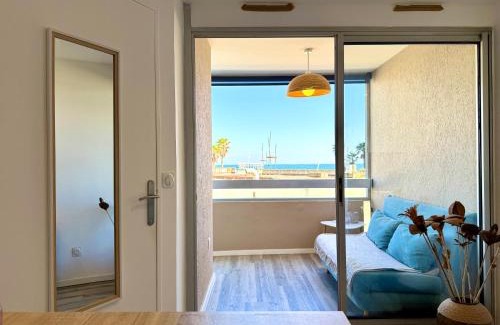 La Cote Radieuse Apartment | Le Maëva - T2- Front de mer- Clim - Parking - Wifi- SudSéjourConciergerie