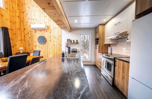 Saint-Alfred Ski Chalet | Le Maïkel | Nature, Spa & Lake Access