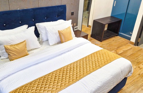 Kalapettai Hotel | Le Majestic Business Class Hotel