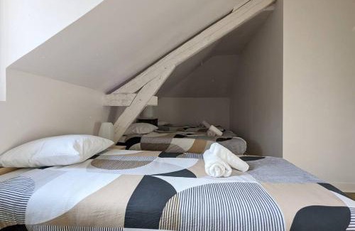 Saint-Sebastien-sur-Loire Villa | Le manoir de la Plume 10min de Nantes centre ville