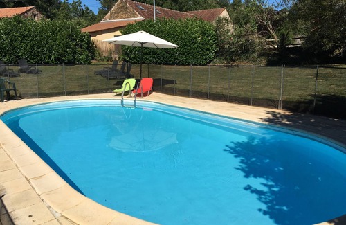 Frayssinet-le-Gelat Cottage | Le Manoir 4* - Relaxing large gite perfect for families and groups for 10 guests