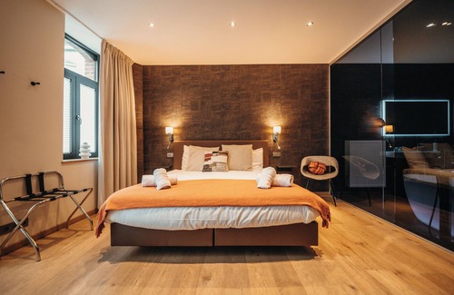 Waha Hotel | Le Manoir
