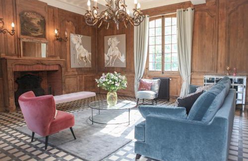 Le Neubourg House | Le manoir des chevaux dorés