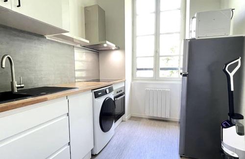 Saint-Jacques-de-la-Lande Apartment | Le Manoir Mermoz : Appartement T2 tout équipé