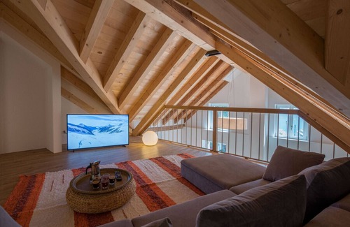 Wengen Apartment | Le Manoir Penthouse - spacious, new and central location
