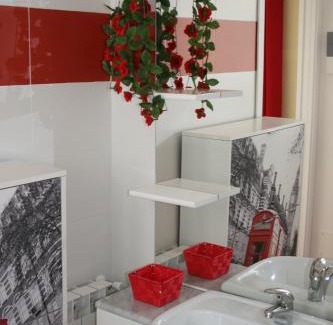Cardano al Campo Apartment | Le Margherite