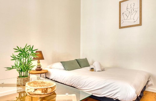 Jules Ferry - Recamier Apartment | Le Martini - Clim mobile - studio au Brotteaux Métro B