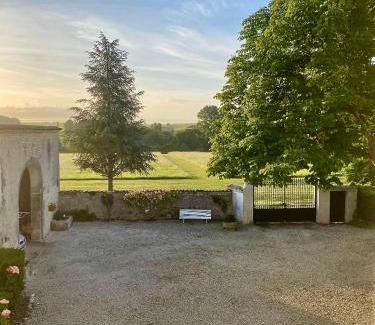 Verrieres Bed & Breakfast | Le Mas, Chambres d'Hôtes, Verrières