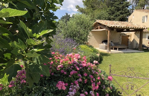 St.-Remy-de-Provence House | Le Mas de Baptiste near the town center with heated, sheltered swimming pool