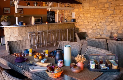 Ledenon Bed & Breakfast | Le Mas De Gleyzes